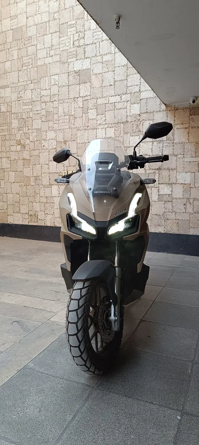 ADV 160 Honda|موتورسیکلت|تهران, قلمستان|دیوار