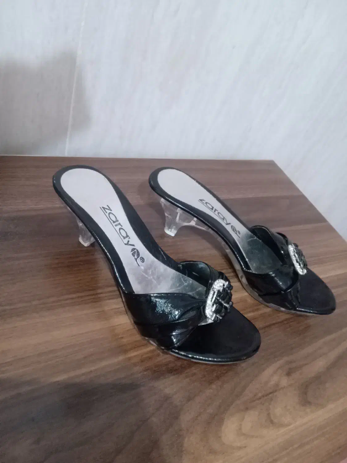 کفش مجلسی|کیف، کفش، کمربند|مرند, |دیوار