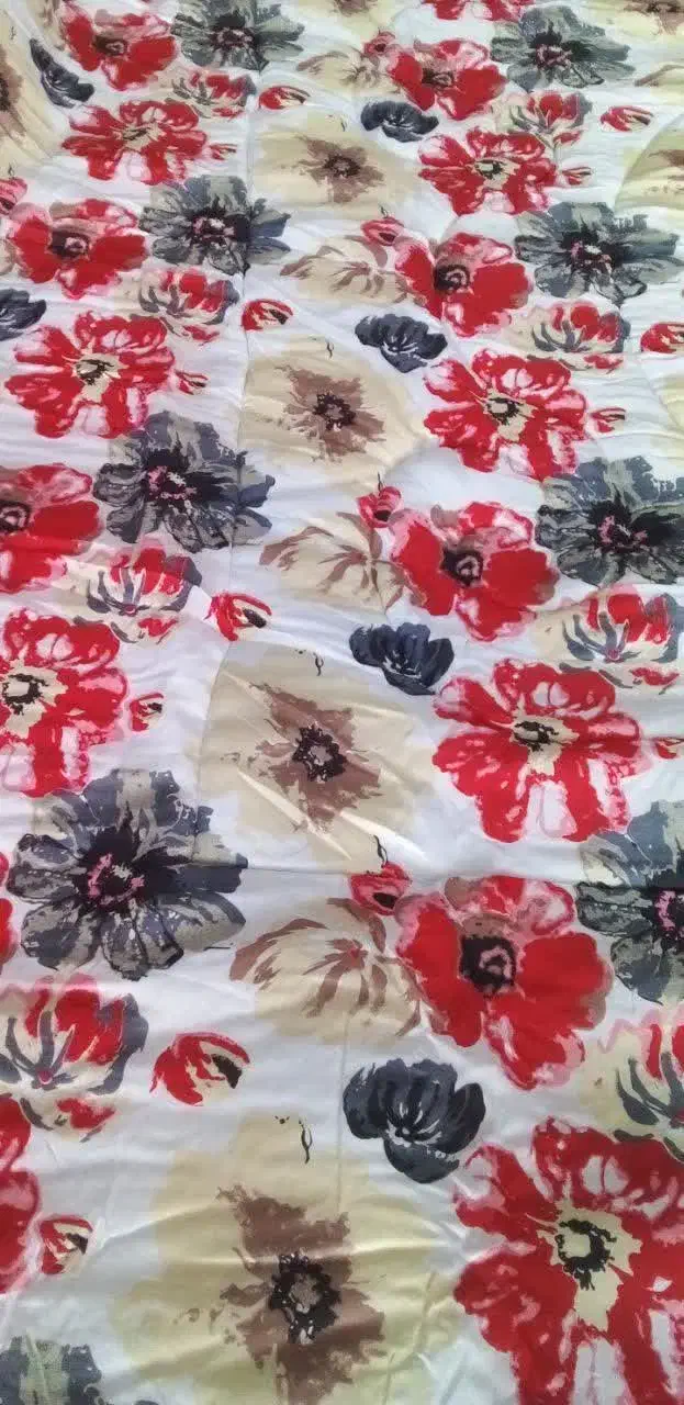 لحاف کرسی|رختخواب، بالش، پتو|برخوار, |دیوار