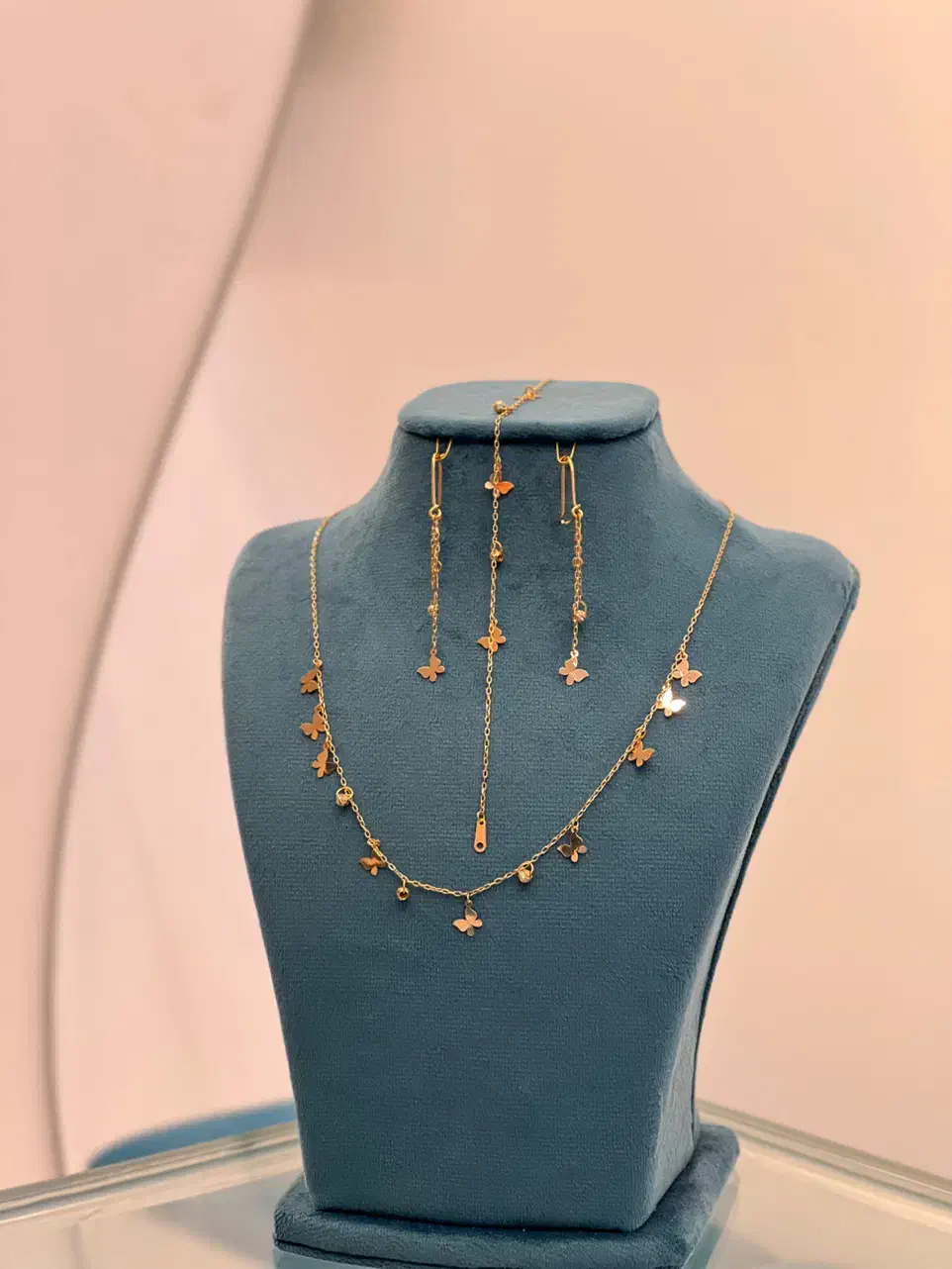 پروانه ای فقط ۷٪بالای تابلو|جواهرات|شیراز, معالیآباد|دیوار