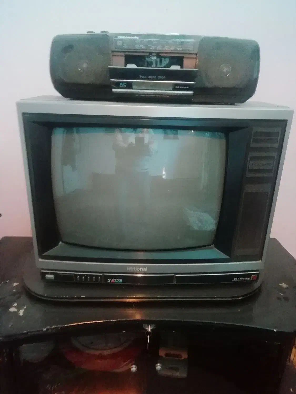 تلویزیون ناسیونال اصل|تلویزیون و پروژکتور|نیشابور, هفده شهریور|دیوار