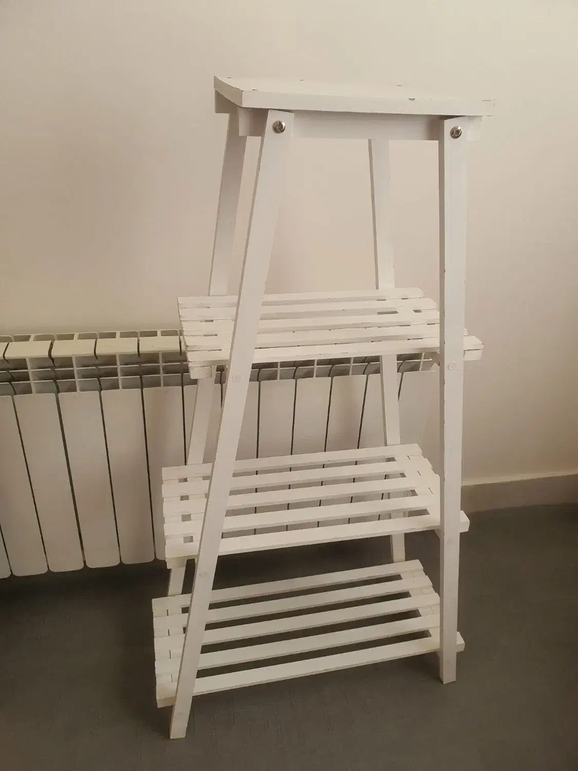 استند گلدان|کتابخانه، شلف، قفسه‌های دیواری|سنندج, |دیوار