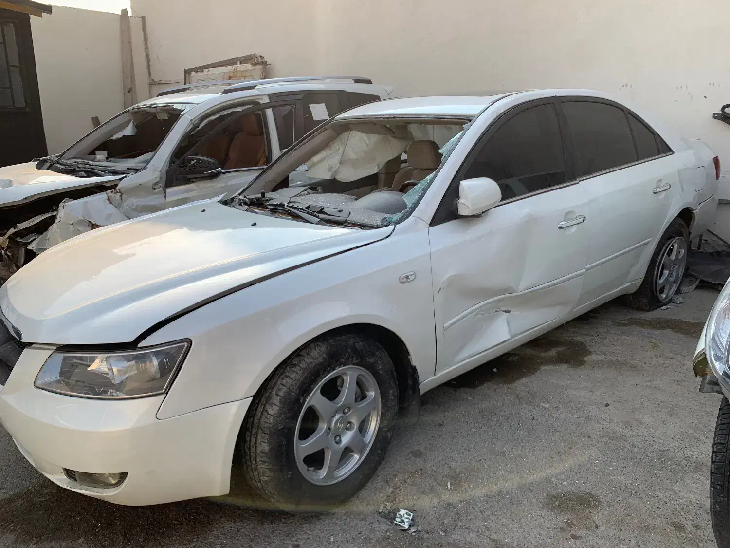 سوناتا ۲۰۰۸ دورنگ تصادفی|خودرو سواری و وانت|تهران, مرادآباد|دیوار