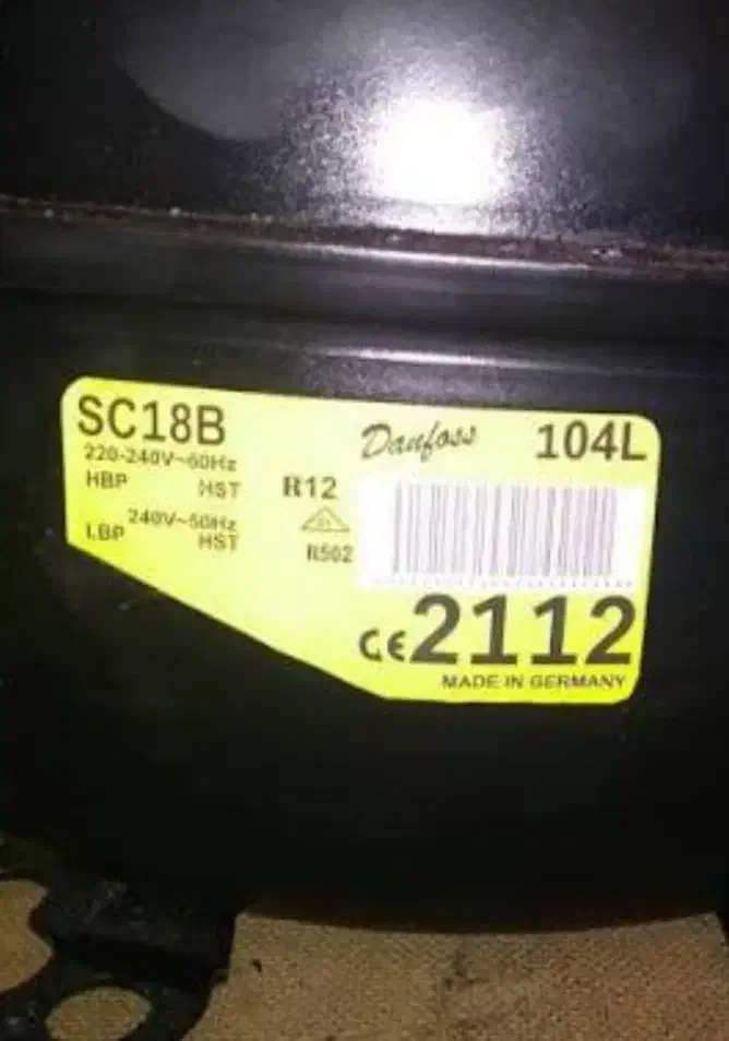 یخچال ۴درب مغازه سالم و تمیز|یخچال و فریزر|اقبالیه, |دیوار