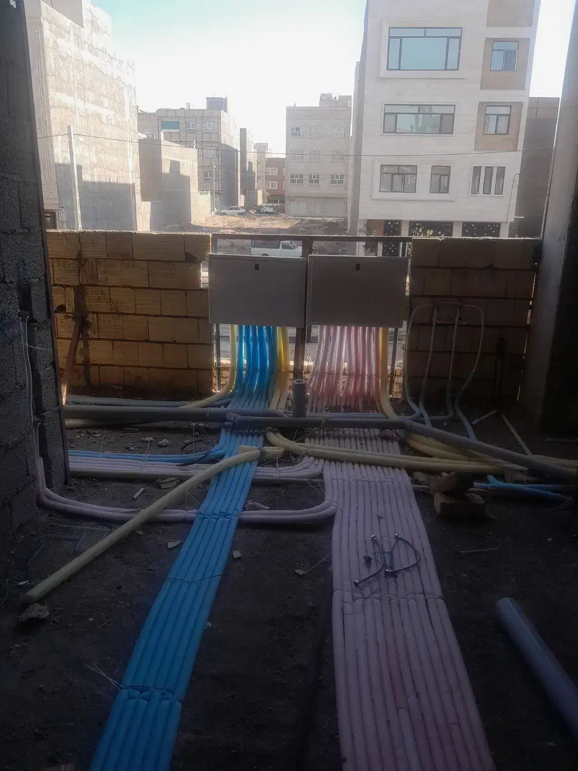 شاگرد لوله کشی آب و فاضلاب|استخدام معماری، عمران و ساختمانی|قم, باجک دو|دیوار