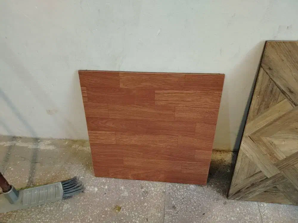 کاشی  و  سرامیک  کاژه|مصالح و تجهیزات ساختمان|چالوس, |دیوار