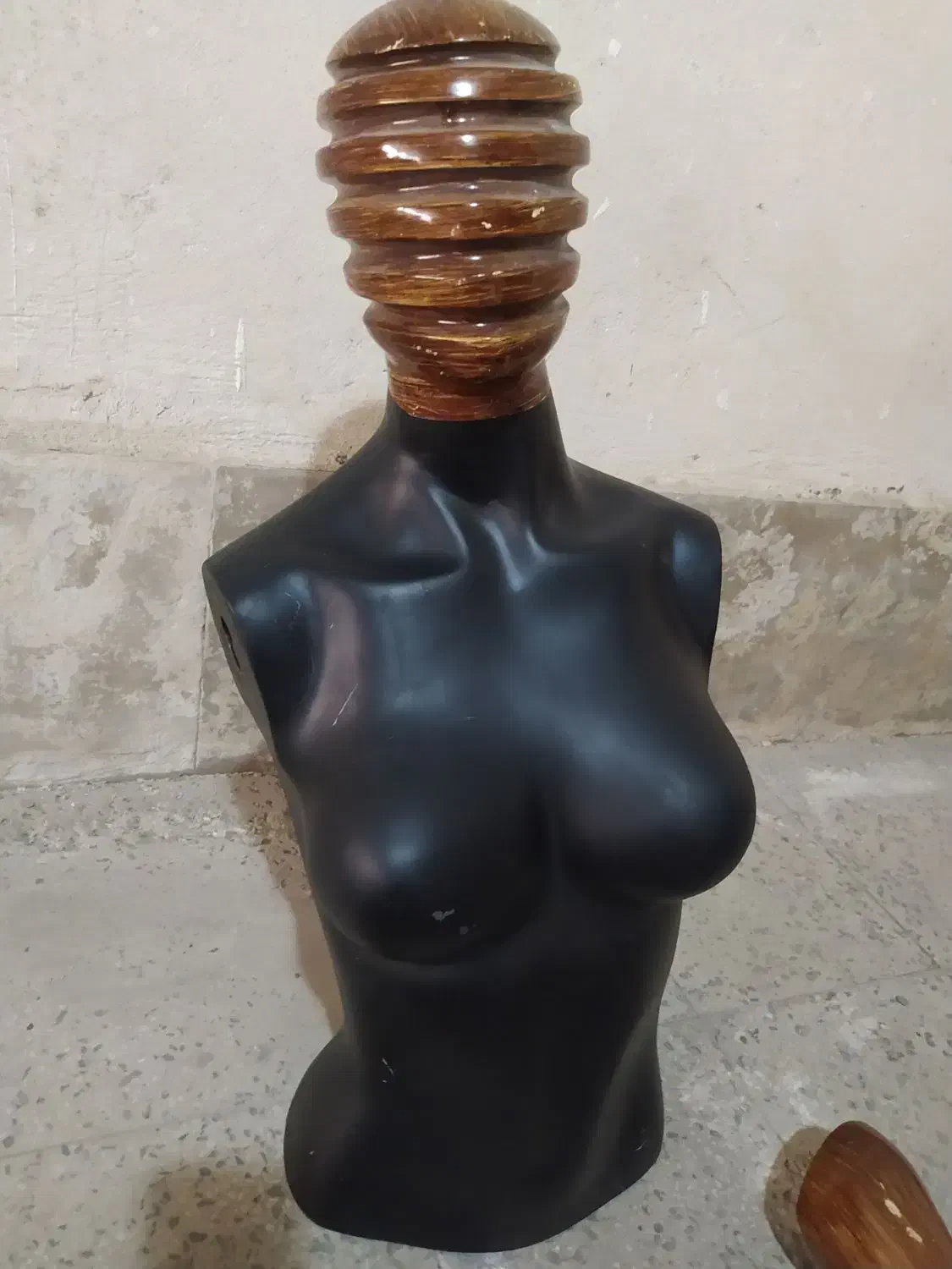 مانکن زنانه سایز 38|فروشگاه و مغازه|پرند, فاز ۶|دیوار