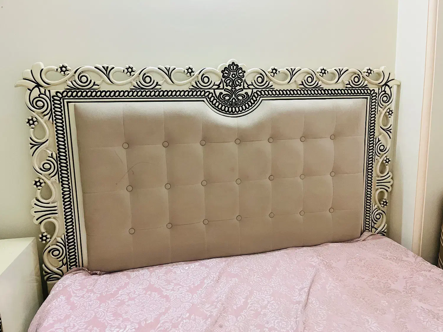 تخت و پایه تخت|تخت و سرویس خواب|تهران, مقدم|دیوار