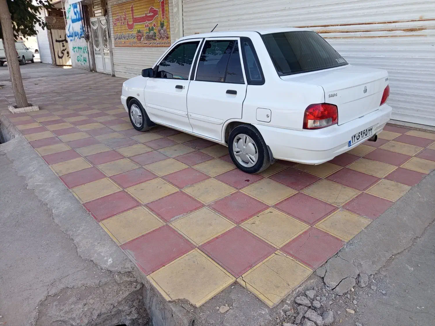 ۱۳2|خودرو سواری و وانت|نیشابور, فردوسی جنوبی|دیوار