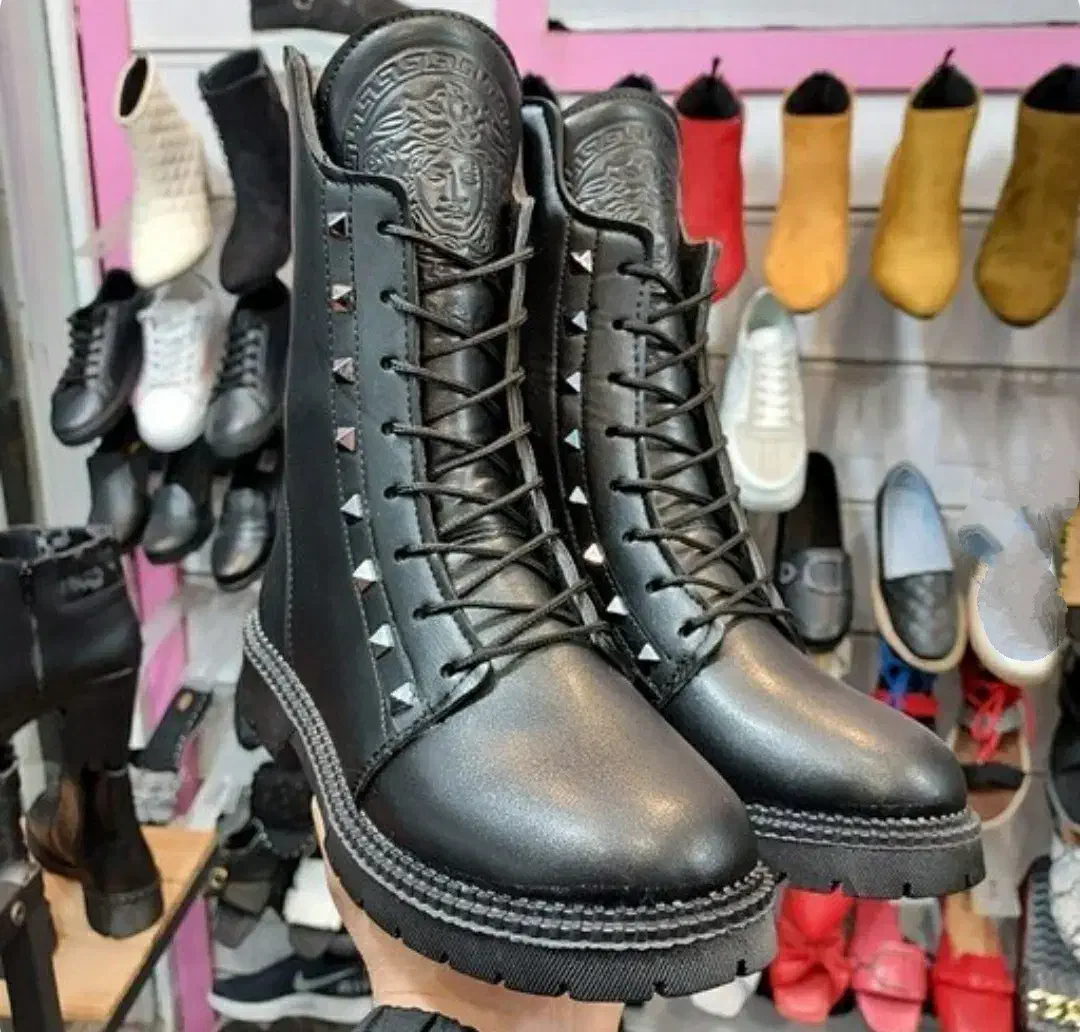 نیم بوت ورساچه|کیف، کفش، کمربند|بیرجند, |دیوار