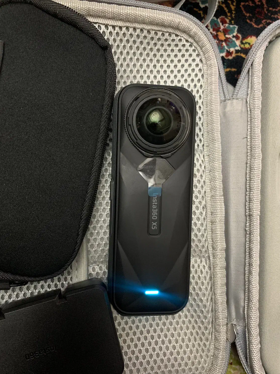 دوربین insta360 x5 8k 360 Action Cam|دوربین عکاسی و فیلم‌برداری|تهران, علم و صنعت|دیوار