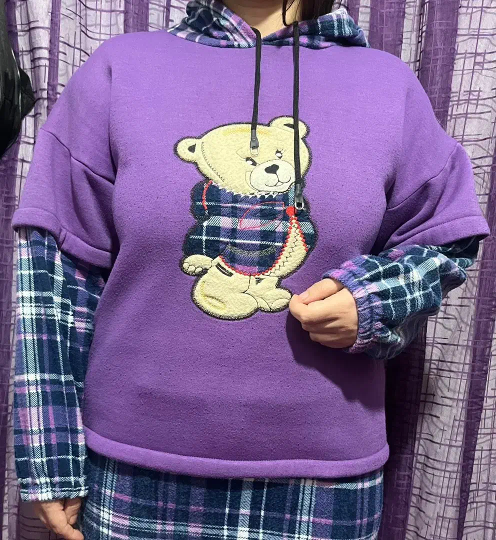 هودی کرکی|لباس|رشت, معلولین|دیوار