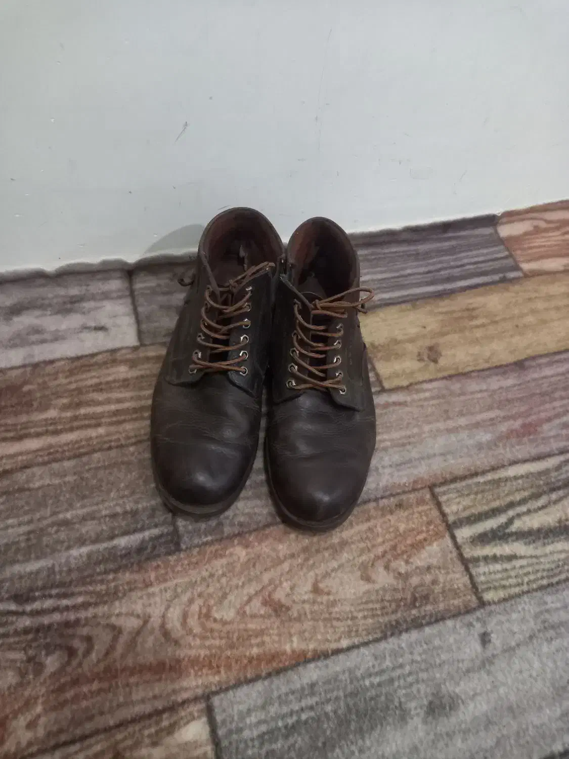 یک جفت پوتین چرم اصل به قیمت مناسب|کیف، کفش، کمربند|سراب, |دیوار