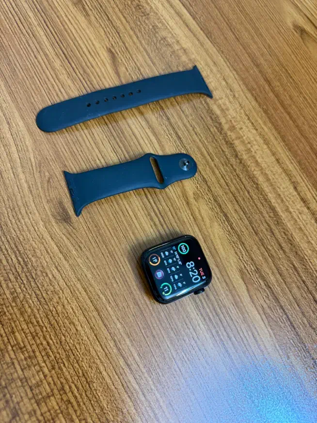 Apple Watch SE 2|لوازم جانبی موبایل و تبلت|قم, بنیاد|دیوار