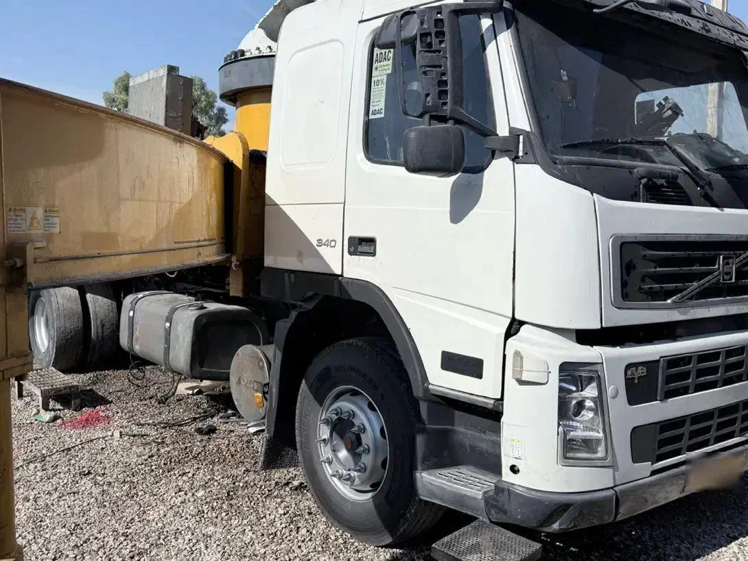 پمپ دکل ۵۲ متری xcmg(شویینگ)نصب روی اف ام ۸۲|خودرو سنگین|تهران, اکباتان|دیوار