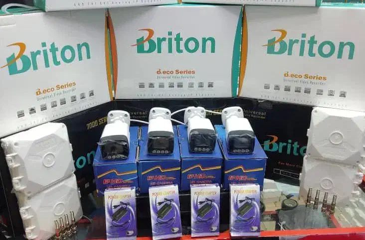 پک چهارتایی با نصب رایگان و کلا چک|دوربین مداربسته|تبریز, |دیوار