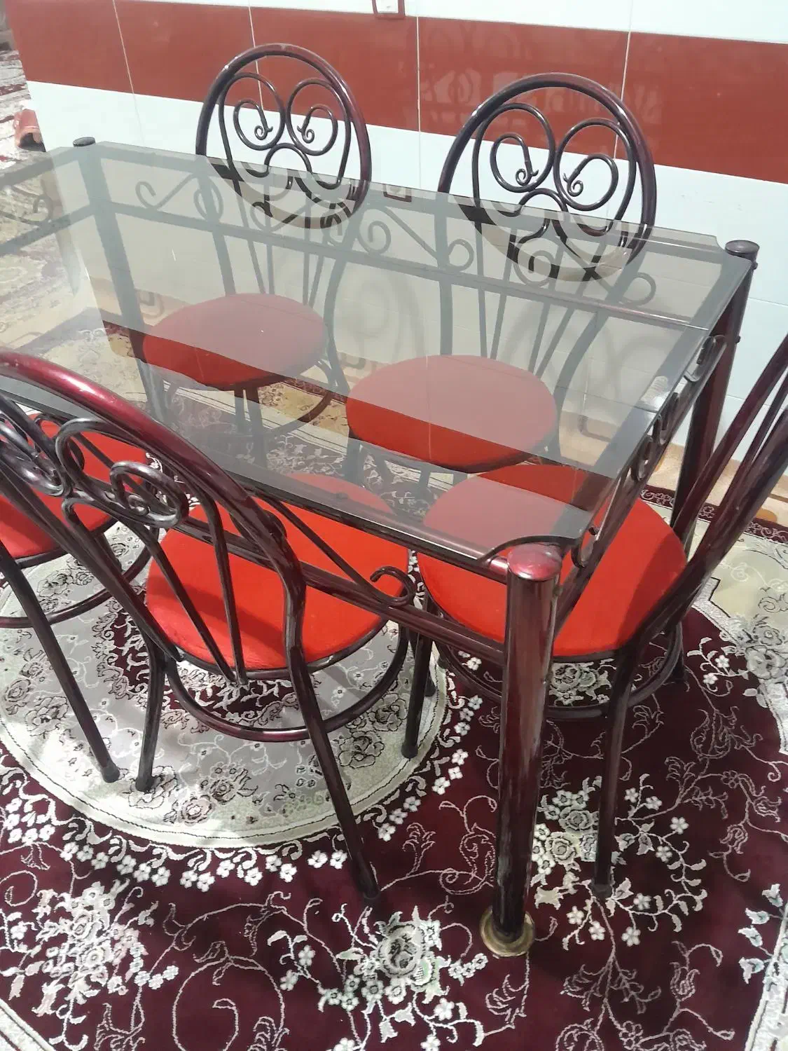 میز غذاخوری ۶نفره|میز و صندلی غذاخوری|اردبیل, |دیوار