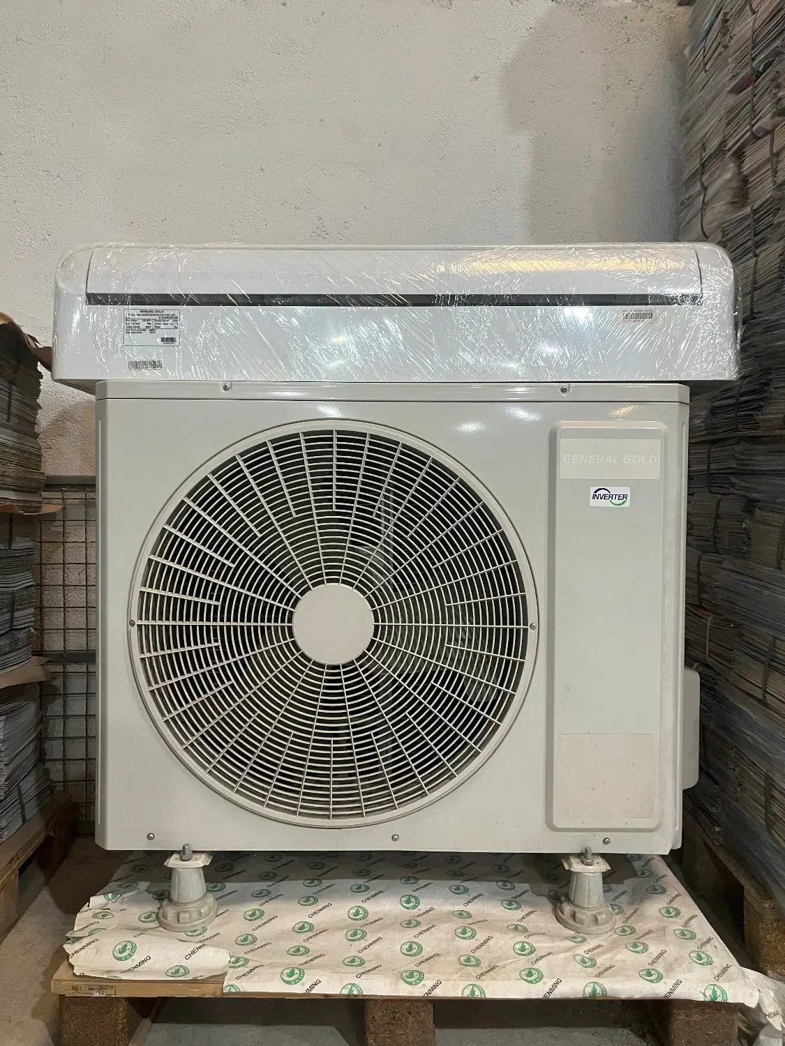 کولر گازی|کولر گازی و فن‌کوئل|اندیشه, اندیشه فاز ۱|دیوار