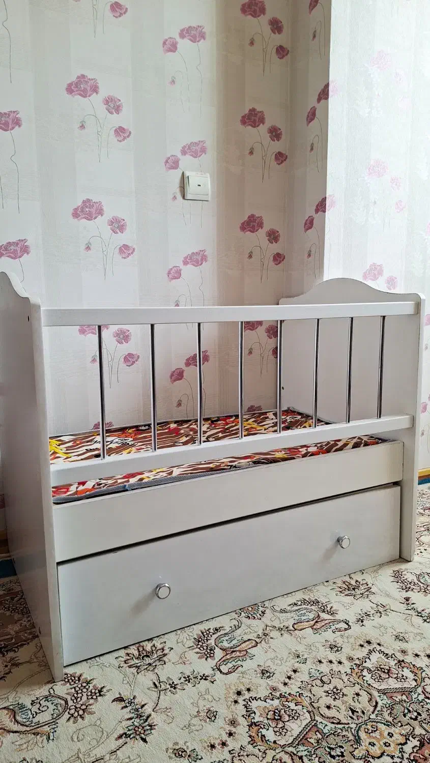 تخت نوزادی ننو|تخت و صندلی بچه|سهند, |دیوار