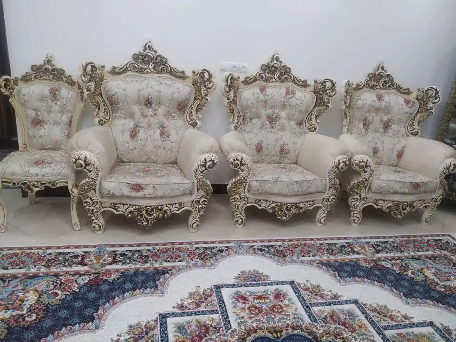 مبل سلطنتی چوبی|مبلمان خانگی و میز عسلی|ساری, |دیوار