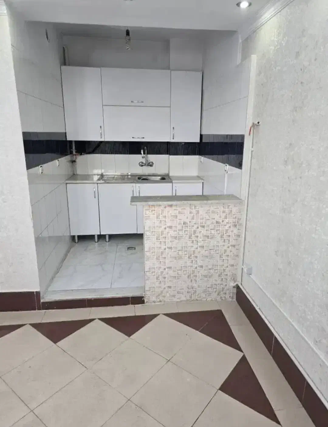 ۴۲متراداری(املاک امین)|اجارهٔ دفتر کار، اتاق اداری، مطب|اندیشه, اندیشه فاز ۲|دیوار