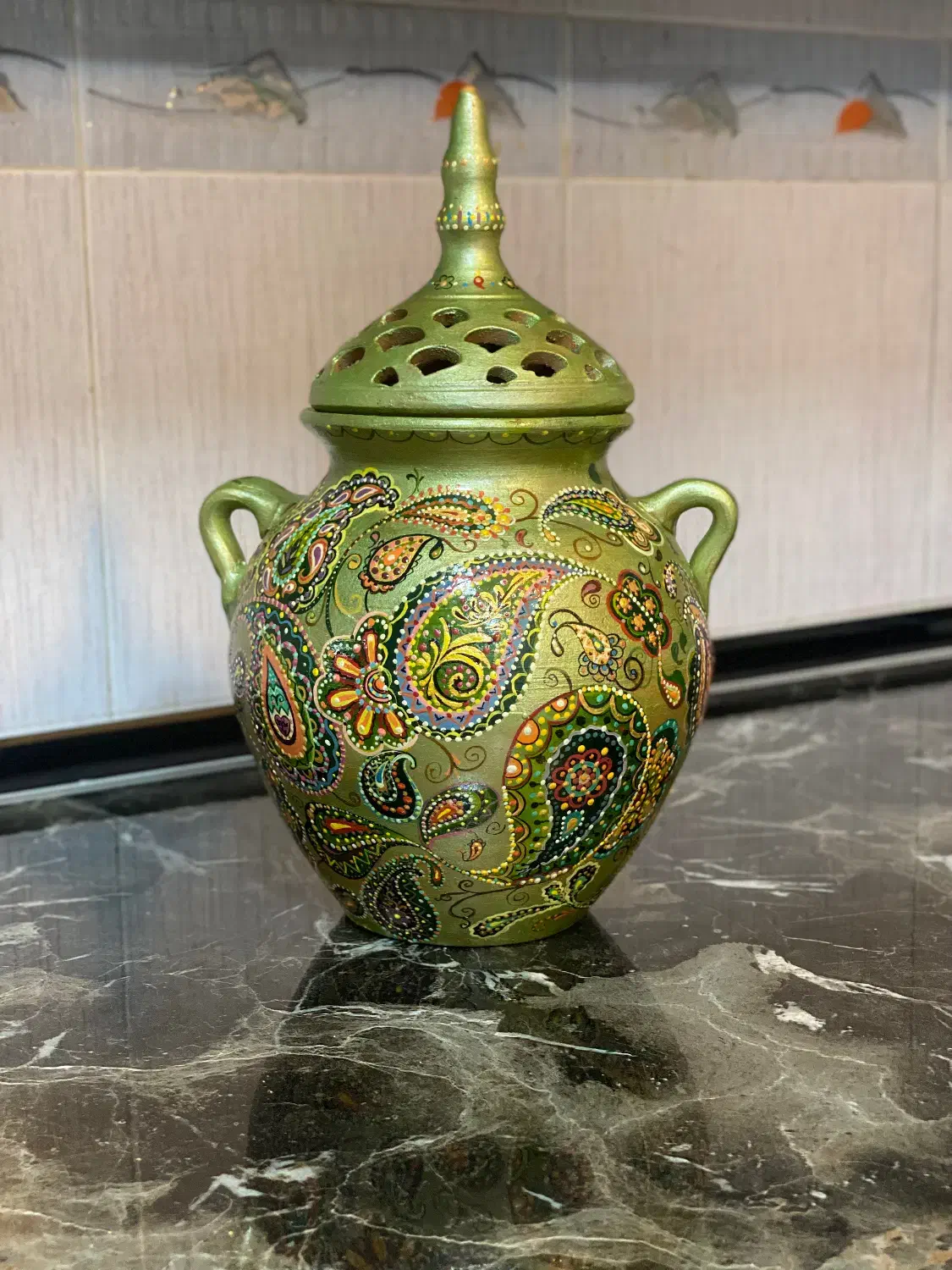 کوزه دکوری شیک، کار دست، نو.|صنایع دستی و سایر لوازم تزئینی|ری, دیلمان|دیوار