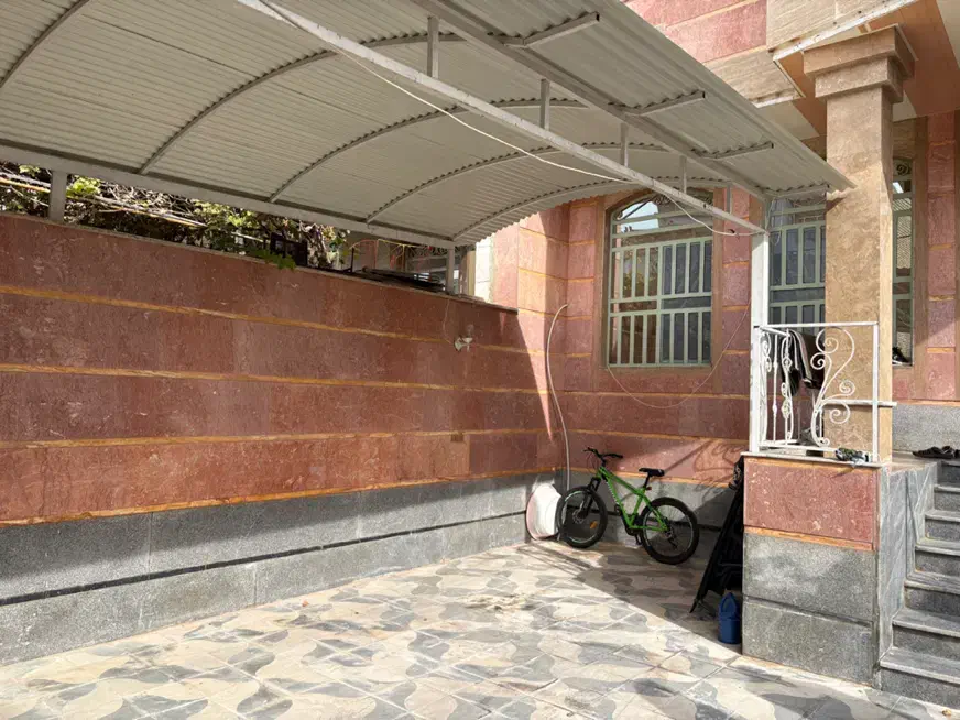 ویلاییدو طبقه ، طبقه همکف ۳ خواب|فروش خانه و ویلا|کازرون, |دیوار