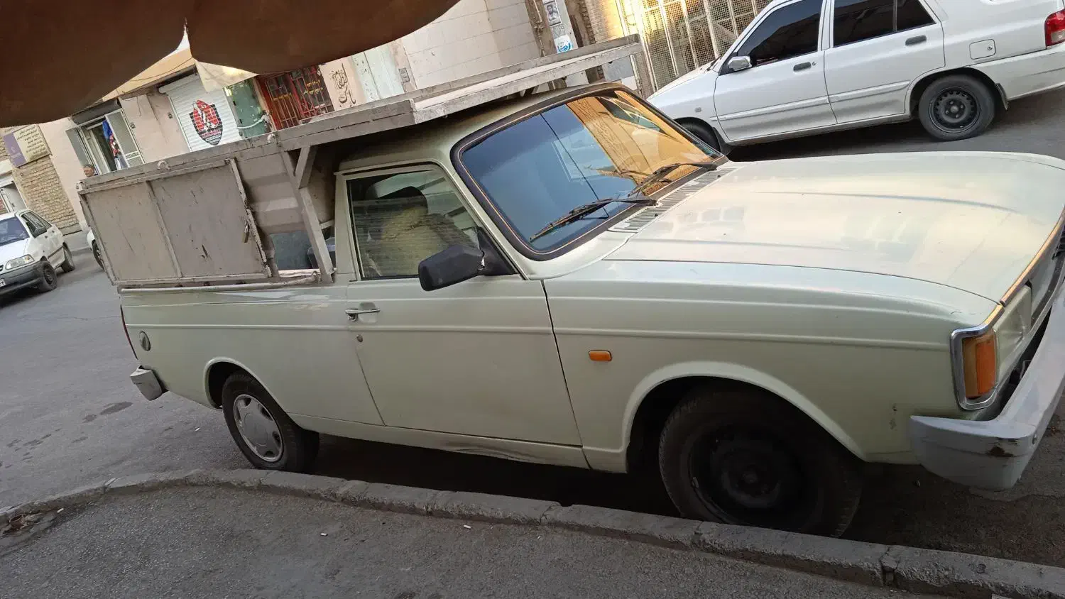 وانت پیکان خانگی|خودرو سواری و وانت|اصفهان, سودان|دیوار