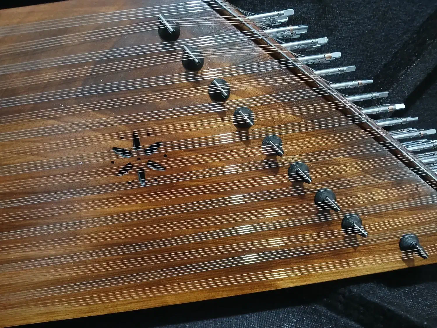 سنتور۳مهرحرفه ای  استادمرادی چوب گردو عالی آک|سازهای سنتی|تهران, فلسطین (میدان انقلاب)|دیوار