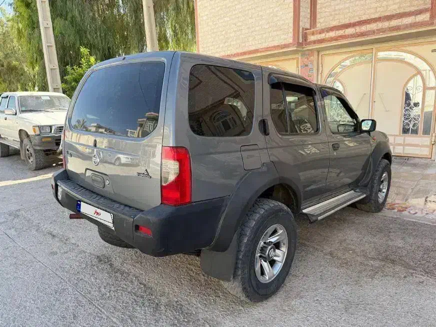 رونیز ۸۷ بی رنگ تمیز|خودرو سواری و وانت|شیراز, زرهی|دیوار