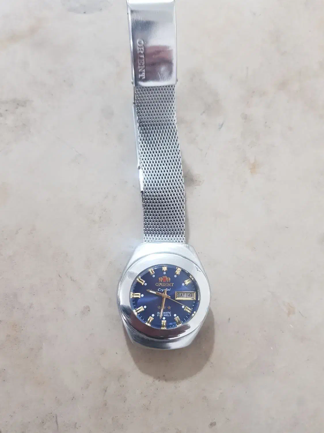 ساعت ارویت|ساعت|سرپل ذهاب, |دیوار