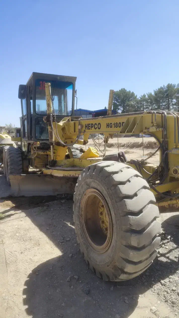 گریدر وغلطک|خودرو سنگین|کرمان, |دیوار