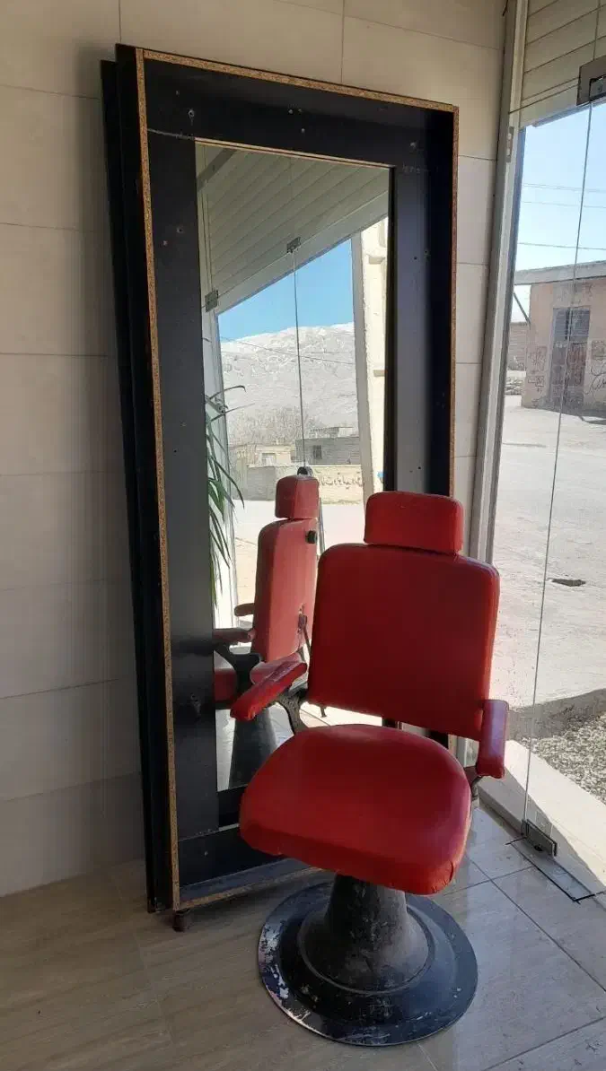 فروش لوازم آرایشگری|آرایشگاه و سالن‌های زیبایی|کیار, |دیوار