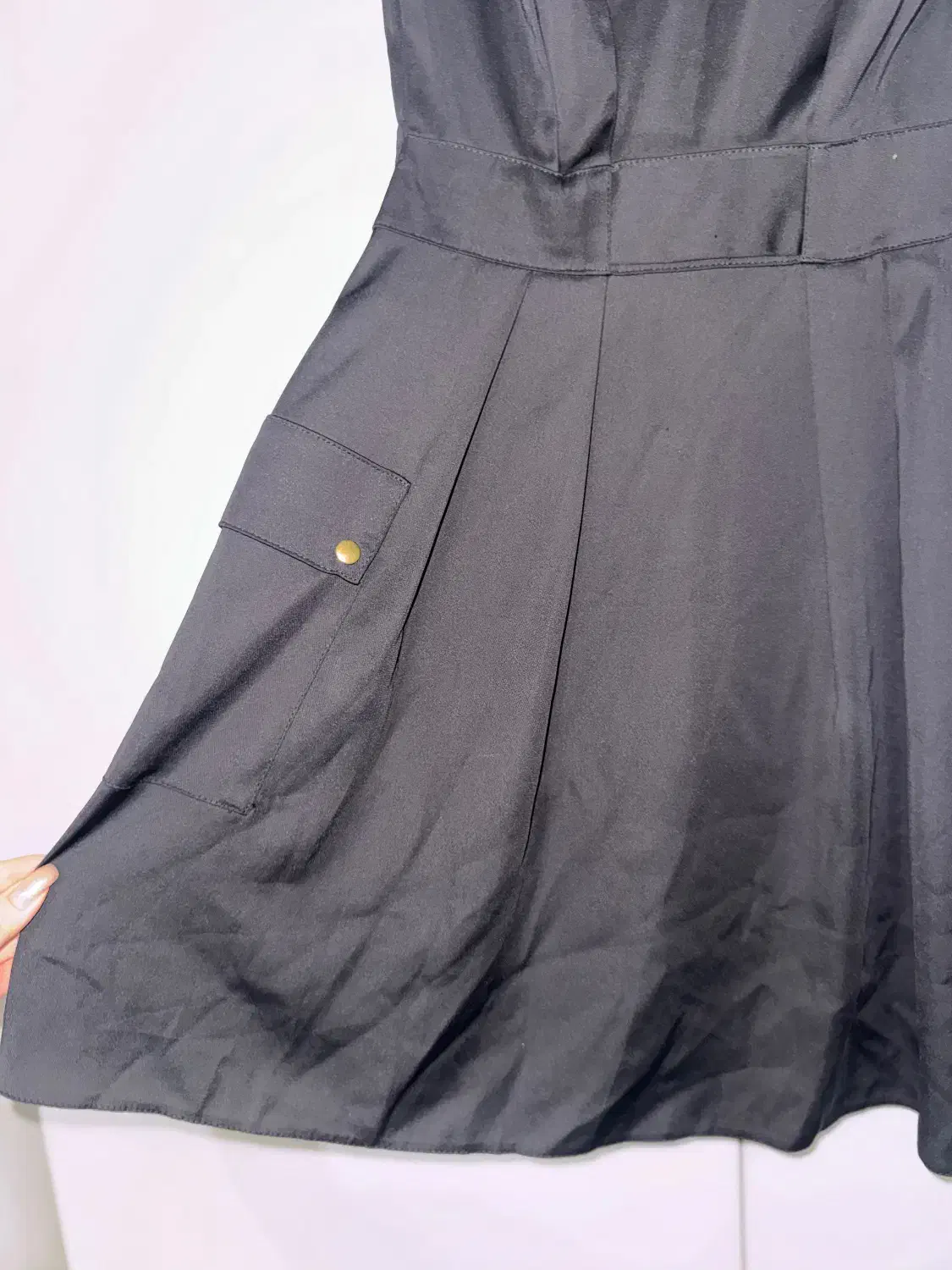 پیرهن زیبا|لباس|رشت, گلسار|دیوار