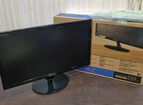مانیتور 22اینچ سامسونگ|تلویزیون و پروژکتور|تهران, جردن|دیوار