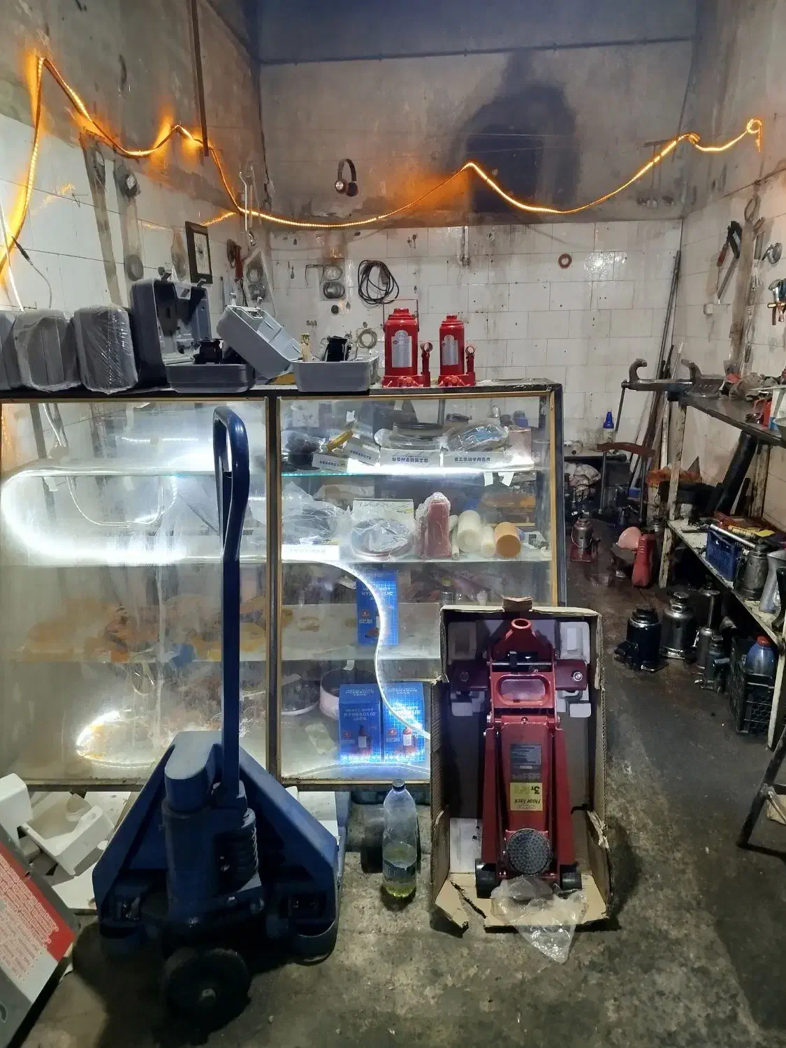 مژده مژده|خدمات پیشه و مهارت|فسا, |دیوار