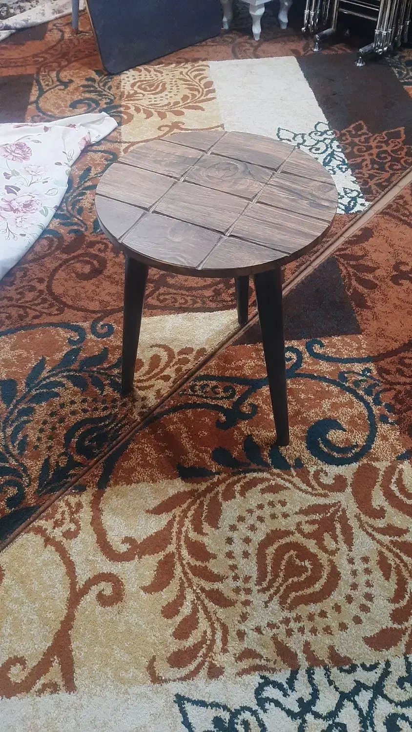 چندتا عسلی وپاتختی نو|مبلمان خانگی و میز عسلی|شهرکرد, |دیوار