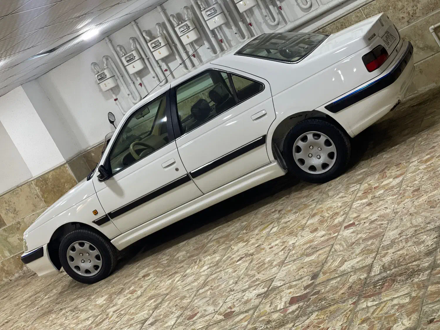 پژو پارس مدل۹۲|خودرو سواری و وانت|رشت, کوی طالقانی|دیوار