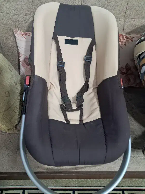 کریر در حد نو|کالسکه و لوازم جانبی|بندرعباس, |دیوار