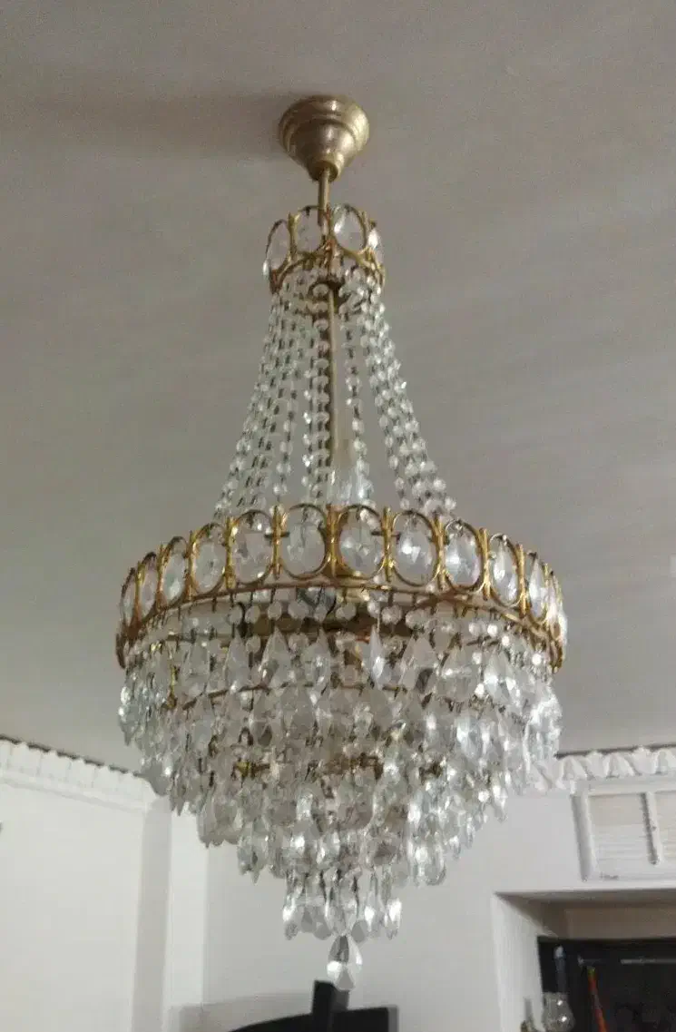 لوستر کریستالی برنجی|لوستر و چراغ آویز|سبزوار, علمدار|دیوار