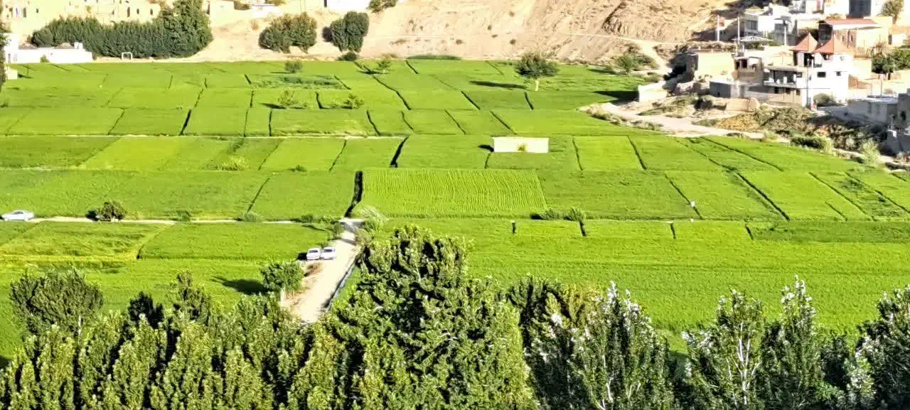 منزل در باغبهادران.|فروش خانه و ویلا|فولادشهر, باغشاد|دیوار