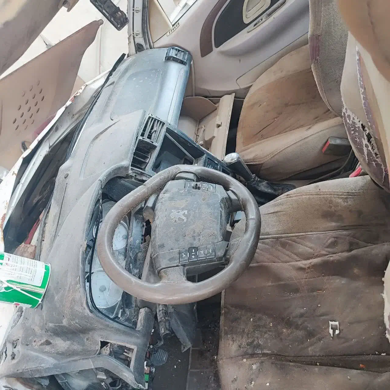 پارس ۹۴ تصادفی|خودرو سواری و وانت|اصفهان, بیدآباد|دیوار