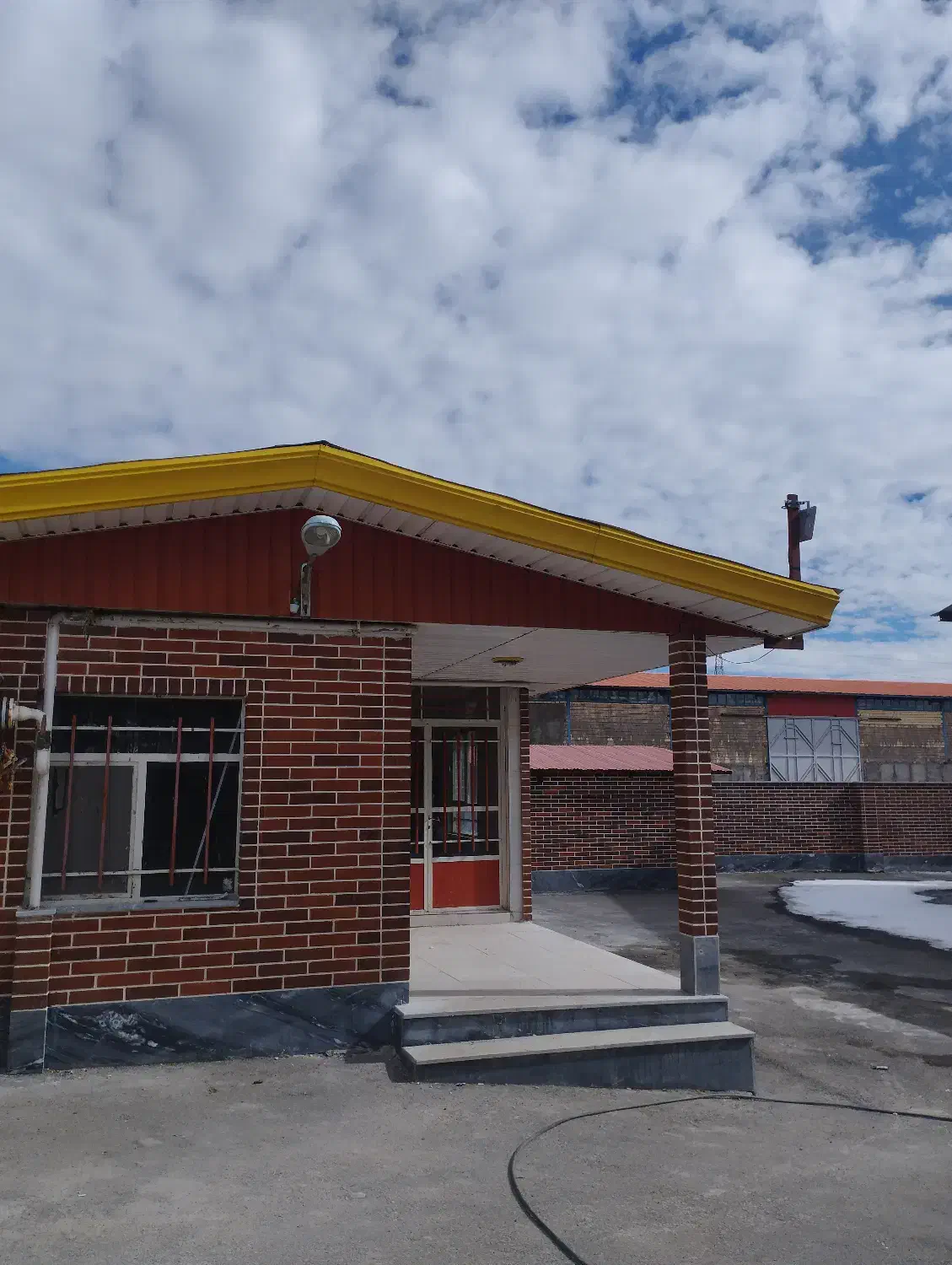 فروش کارخانه لوکس و لاکچری|فروش دفتر صنعتی، کشاورزی، تجاری|بوئین و میاندشت, |دیوار