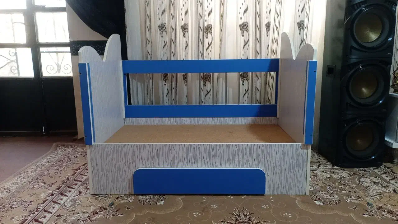 تختخواب و کمد|تخت و صندلی بچه|چناران, |دیوار