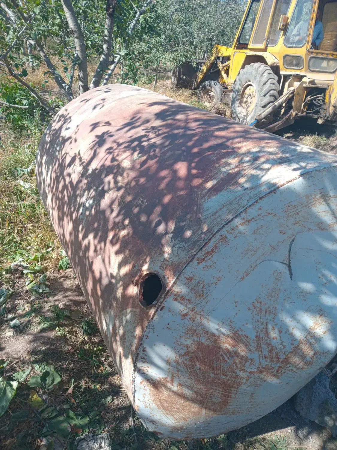 تانکر آب صحیح وسالم ۱۰۰۰لیتری|مصالح و تجهیزات ساختمان|خوی, |دیوار