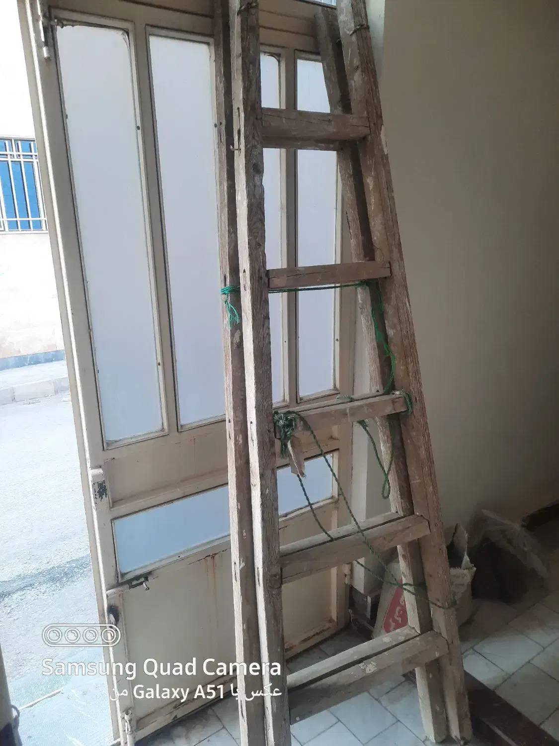 پله دو سر|ابزارآلات|کرمانشاه, |دیوار