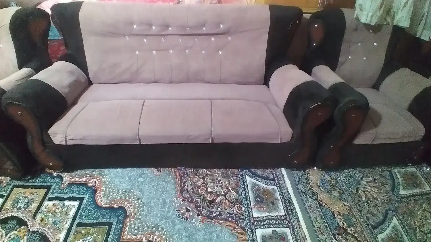 مبل ۷نفره سالم|مبلمان خانگی و میز عسلی|زاهدان, |دیوار