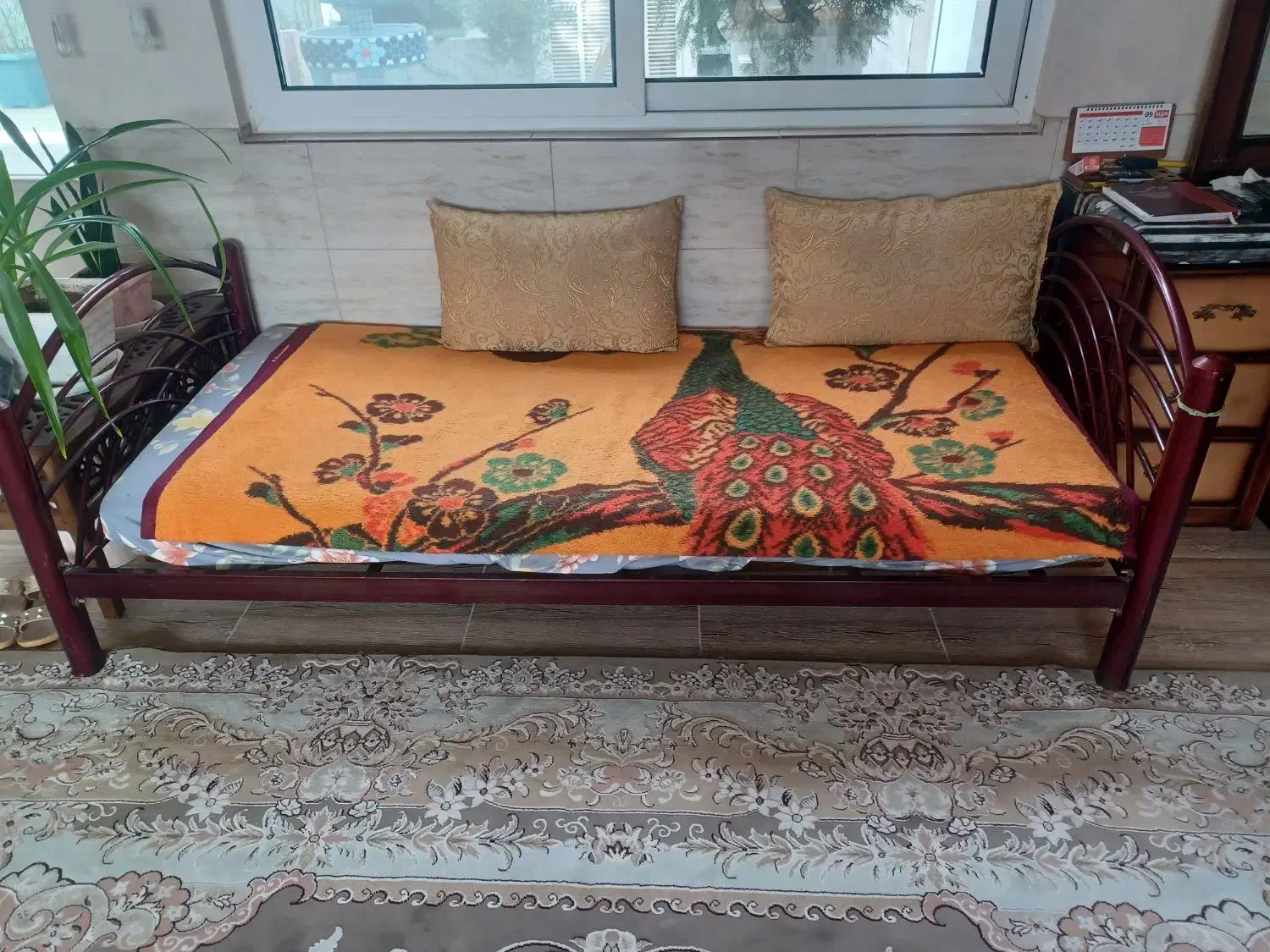 تخت اهنی|تخت و سرویس خواب|خمینی‌شهر, |دیوار