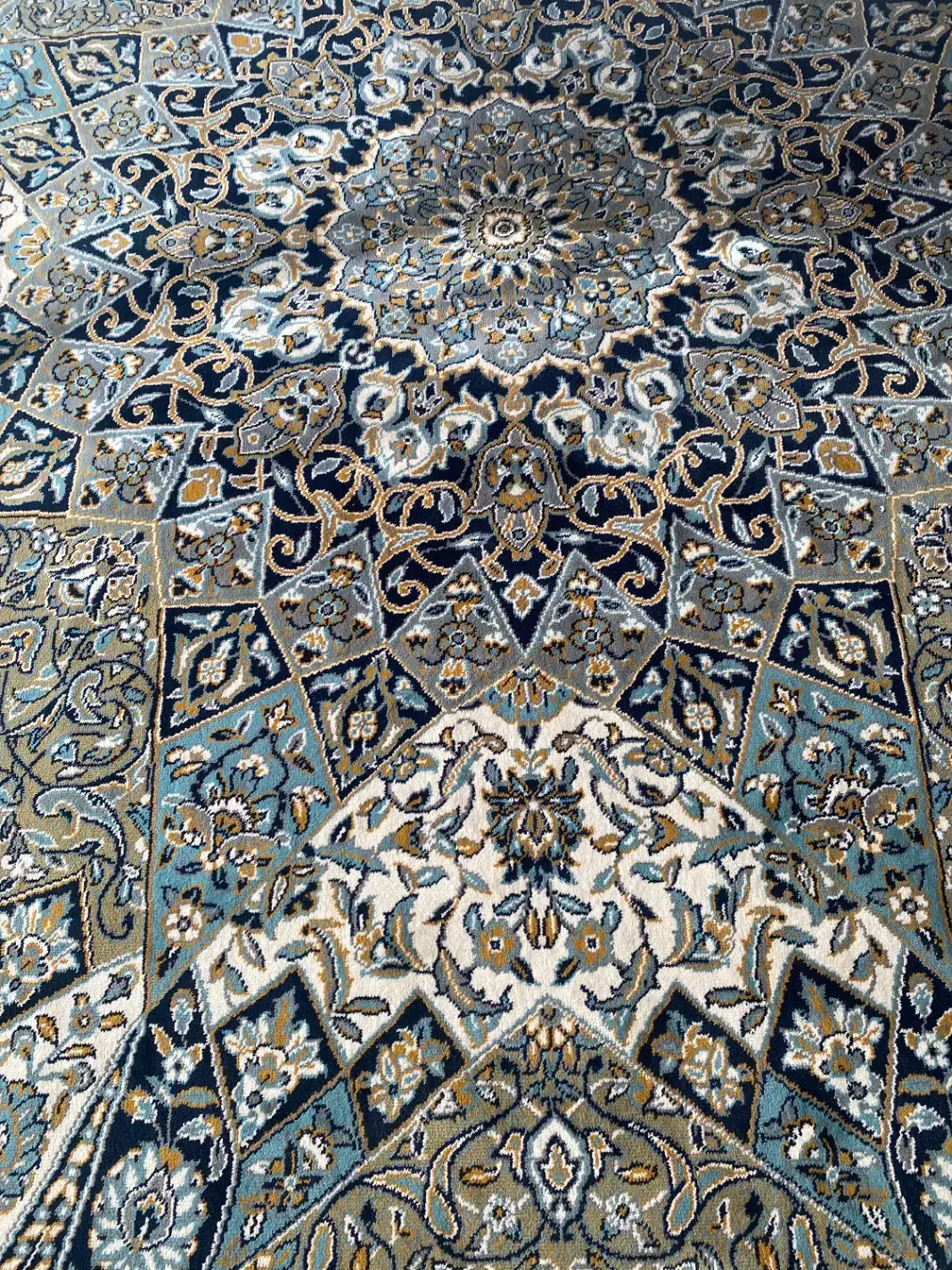 فرش ۱۲ متری|فرش|رودهن, |دیوار