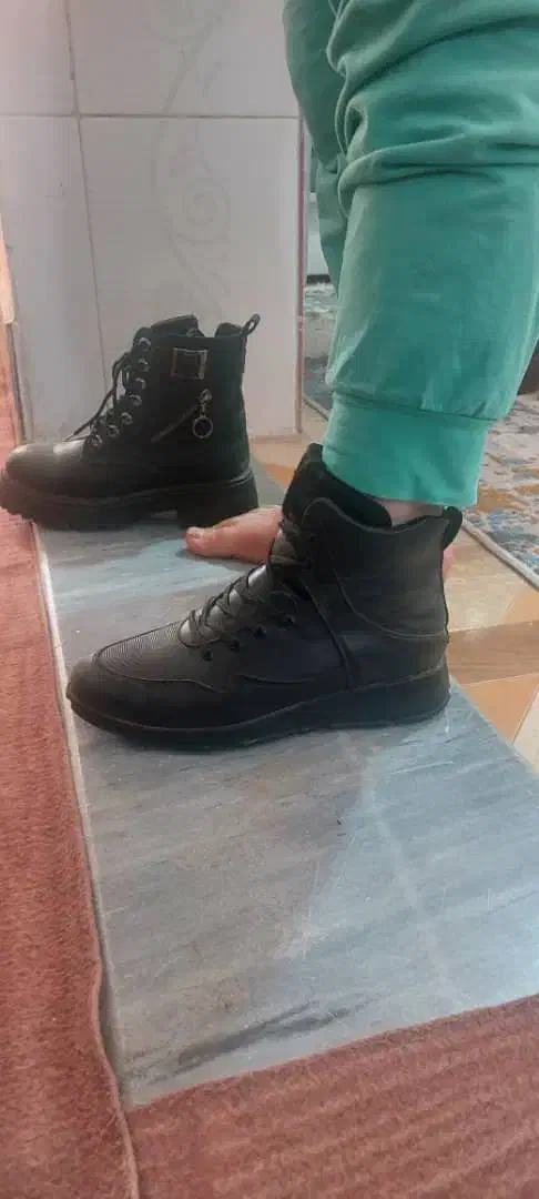 کفش|کیف، کفش، کمربند|کوهدشت, |دیوار